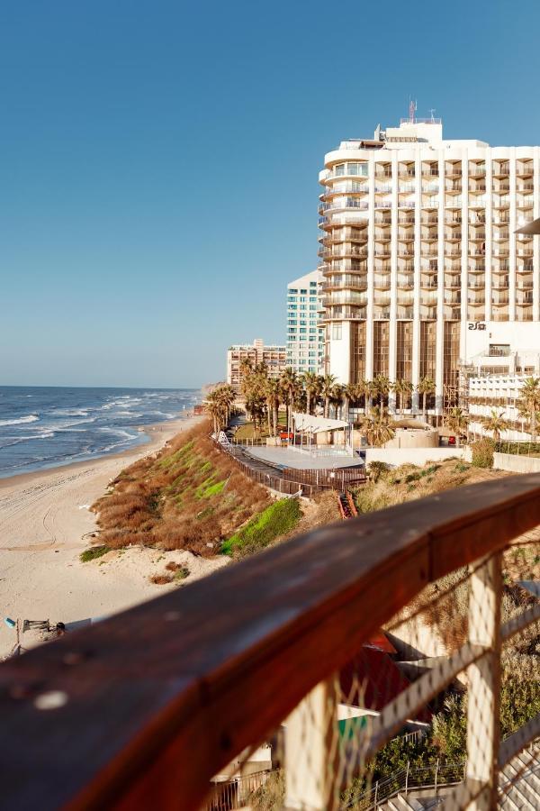Apartamento Sunny Sea View Studio Herzelia Exterior foto